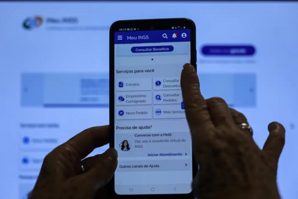 [Quatro milhões de brasileiros terão que fazer a prova de vida do INSS]