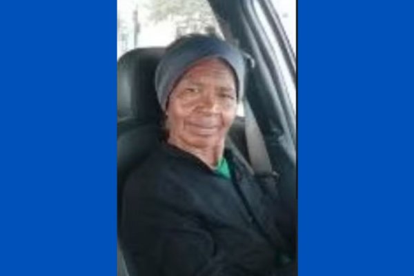 [Idosa morre após ser atingida por muro que caiu durante fortes chuvas na Bahia]