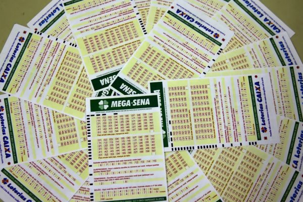 [Mega-Sena realiza concurso 3.000 com prêmio estimado em R$ 100 milhões]