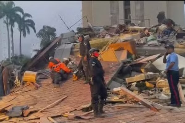 [Ao menos 13 países se mobilizam para ajudar a Venezuela após terremotos]